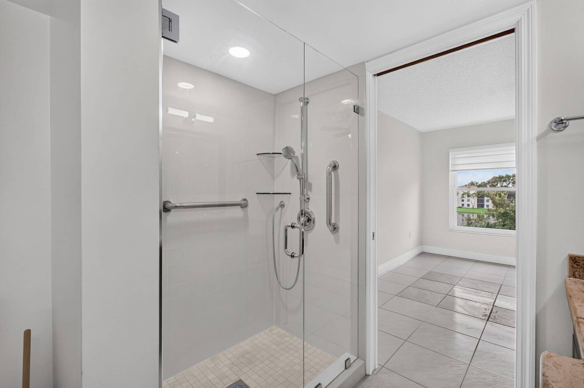 6065 Pointe Regal Circle, #403, Delray Beach, FL 33484 12_Primary_Shower