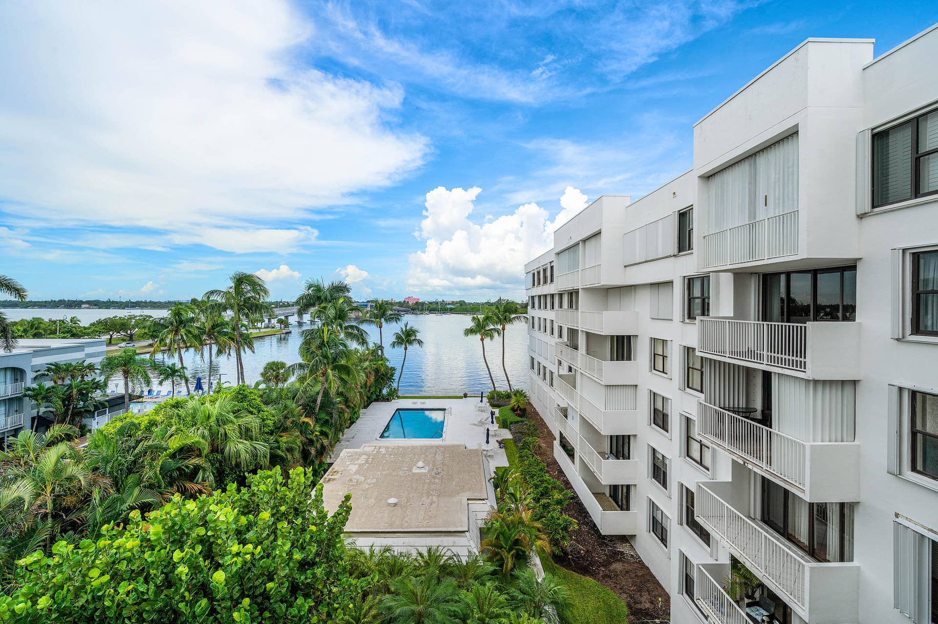 2860 S Ocean Boulevard, #Unit 512, Palm Beach, FL 33480 036-2860SouthOceanBoulevard-512-PalmBeac