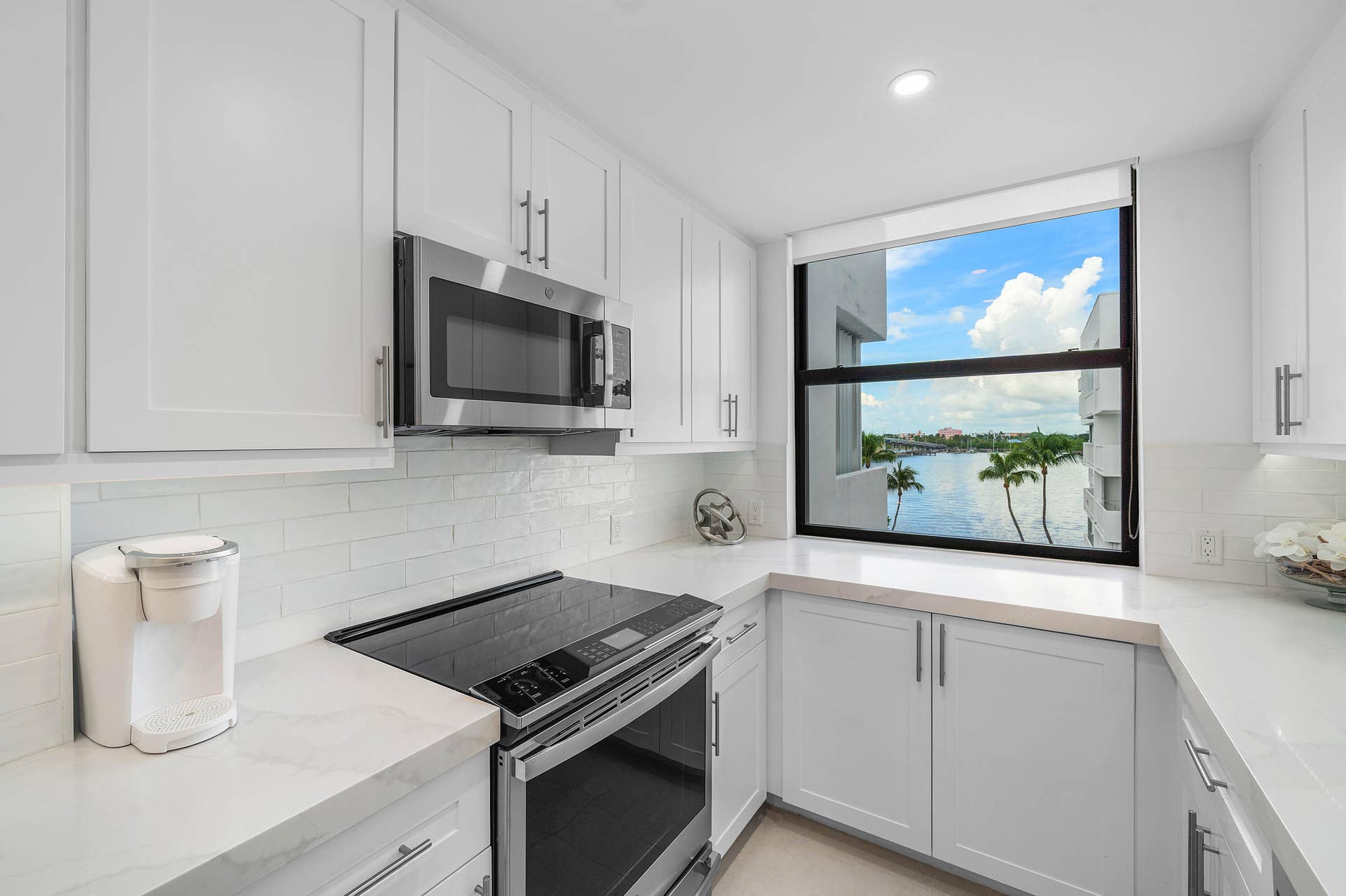 2860 S Ocean Boulevard, #Unit 512, Palm Beach, FL 33480 008-2860SouthOceanBoulevard-512-PalmBeac