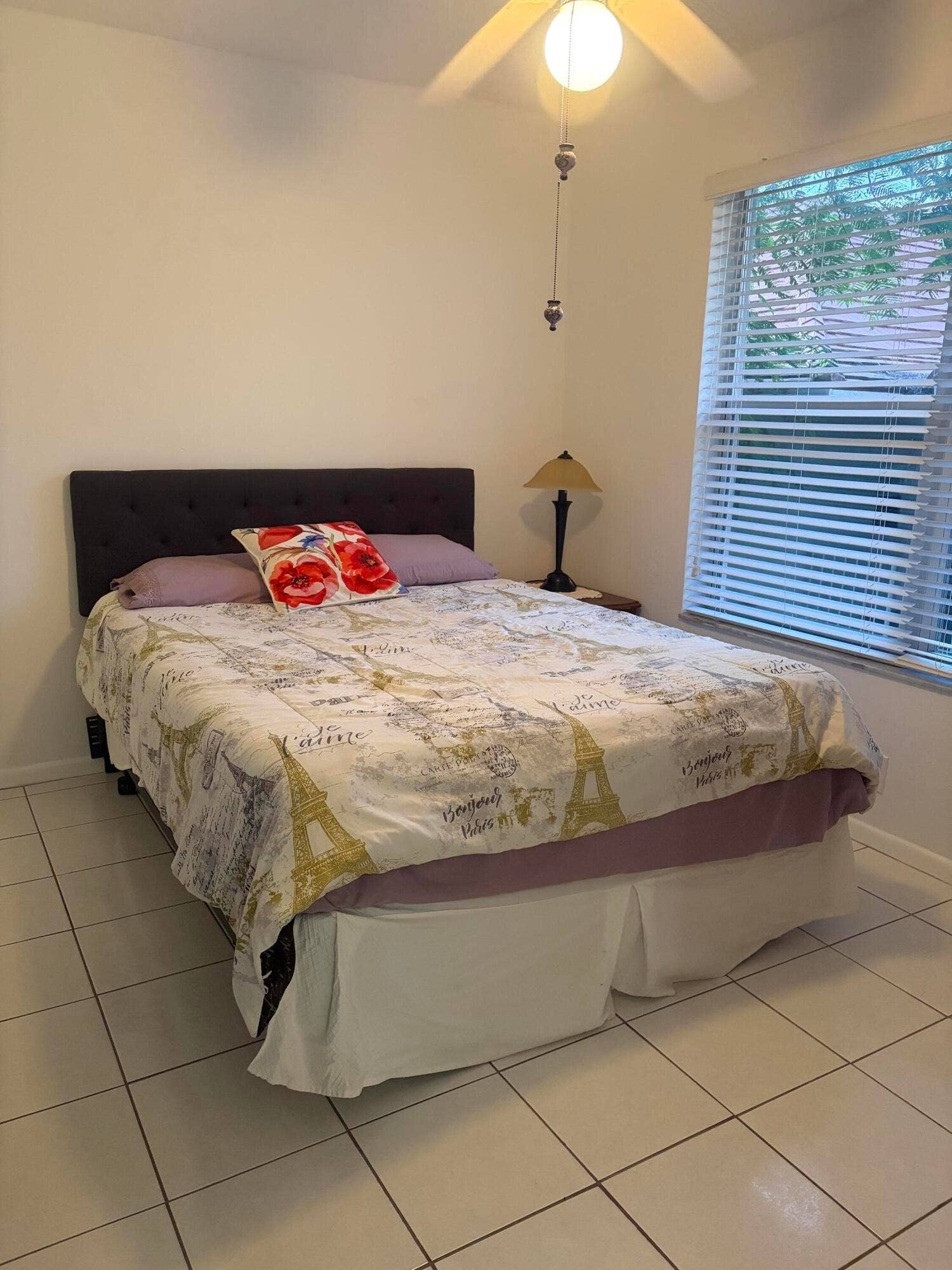 2400 NE 33rd Avenue, #202, Fort Lauderdale, FL 33305 IMG_8878