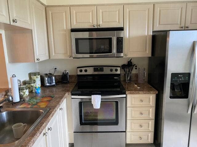 7076 Huntington Lane, #805, Delray Beach, Delray Beach, FL 33446 IMG-5068