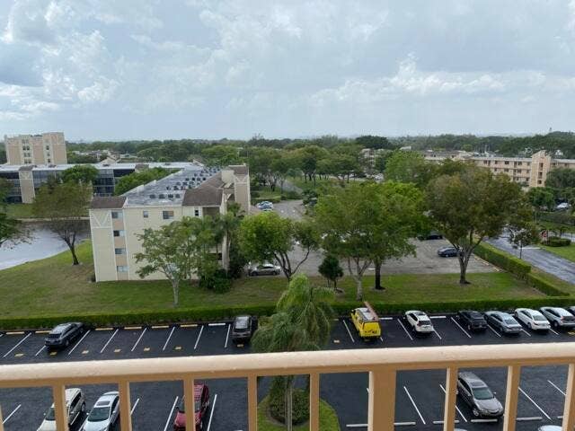 7076 Huntington Lane, #805, Delray Beach, Delray Beach, FL 33446 IMG-5064