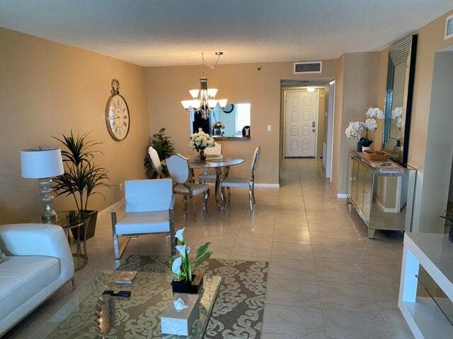 7076 Huntington Lane, #805, Delray Beach, Delray Beach, FL 33446 IMG-5078