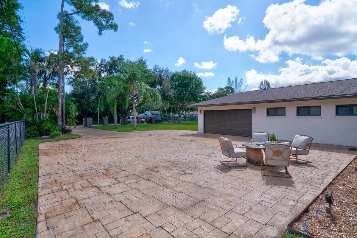 5139 1st Road, Lake Worth, FL 33467 5139 1st Road-55