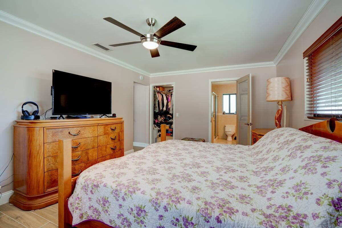 5139 1st Road, Lake Worth, FL 33467 IMG_3644
