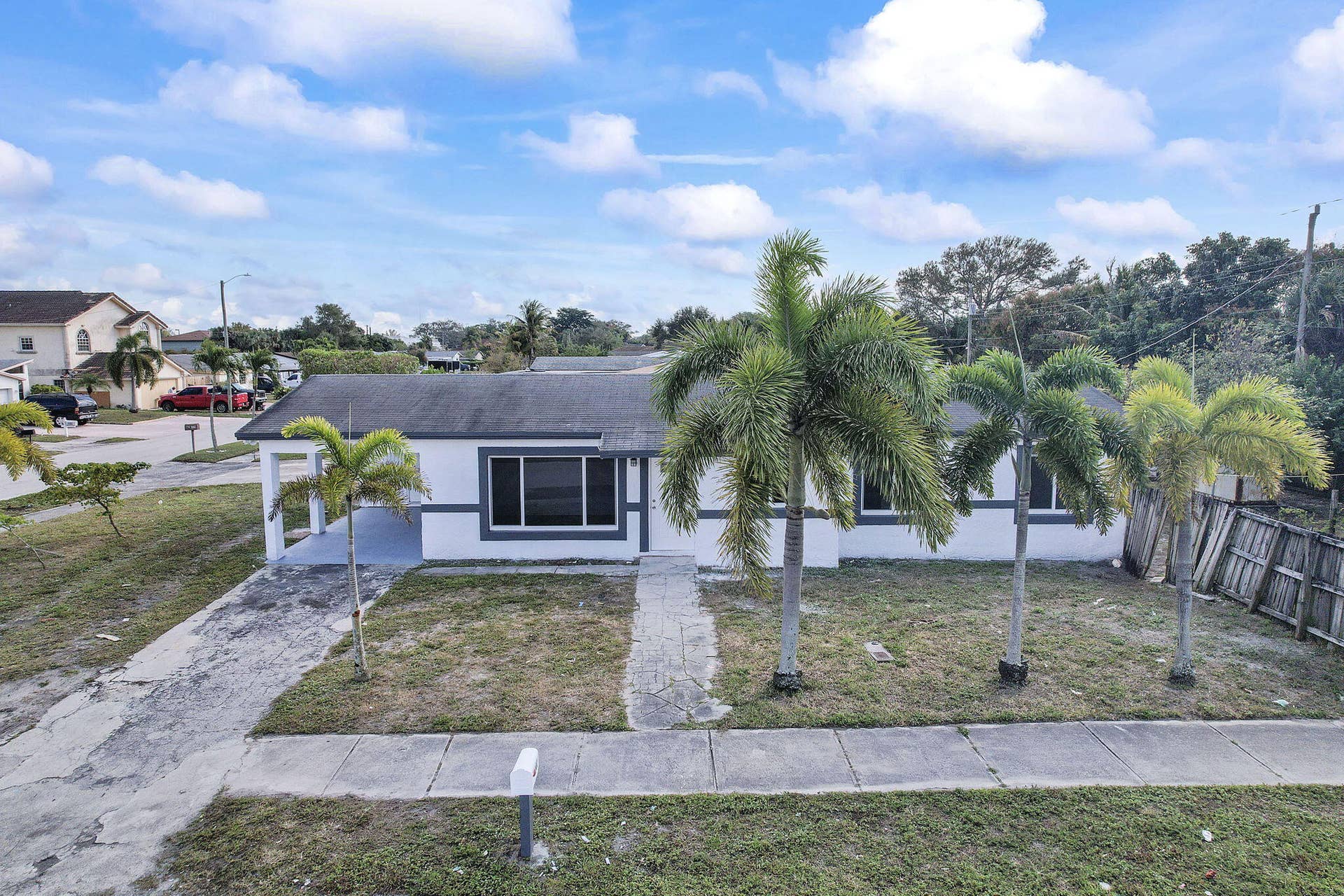 240 NW 5th Street, Deerfield Beach, FL 33441 29-web-or-mls-DJI_0774