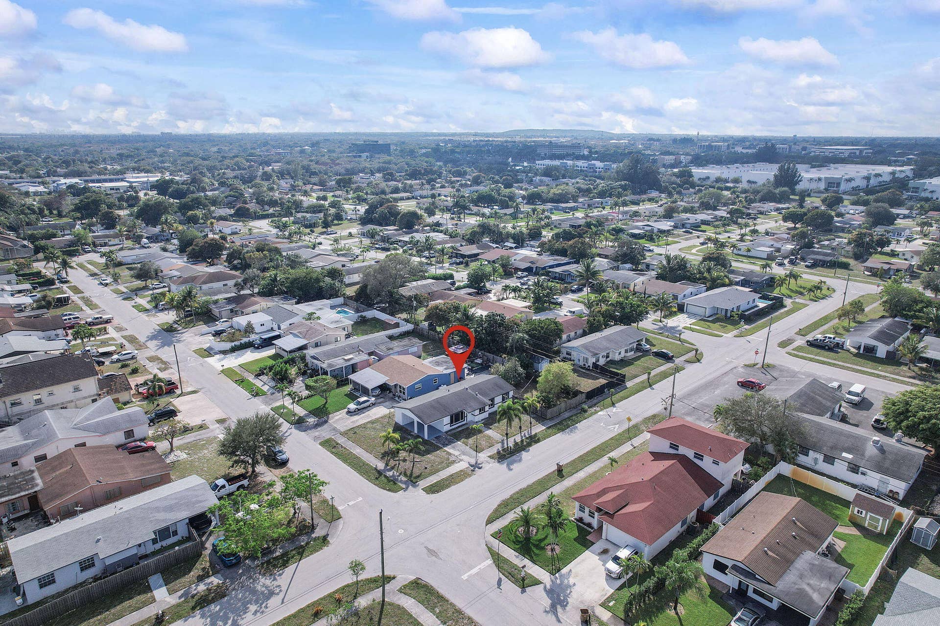 240 NW 5th Street, Deerfield Beach, FL 33441 36-web-or-mls-DJI_0799
