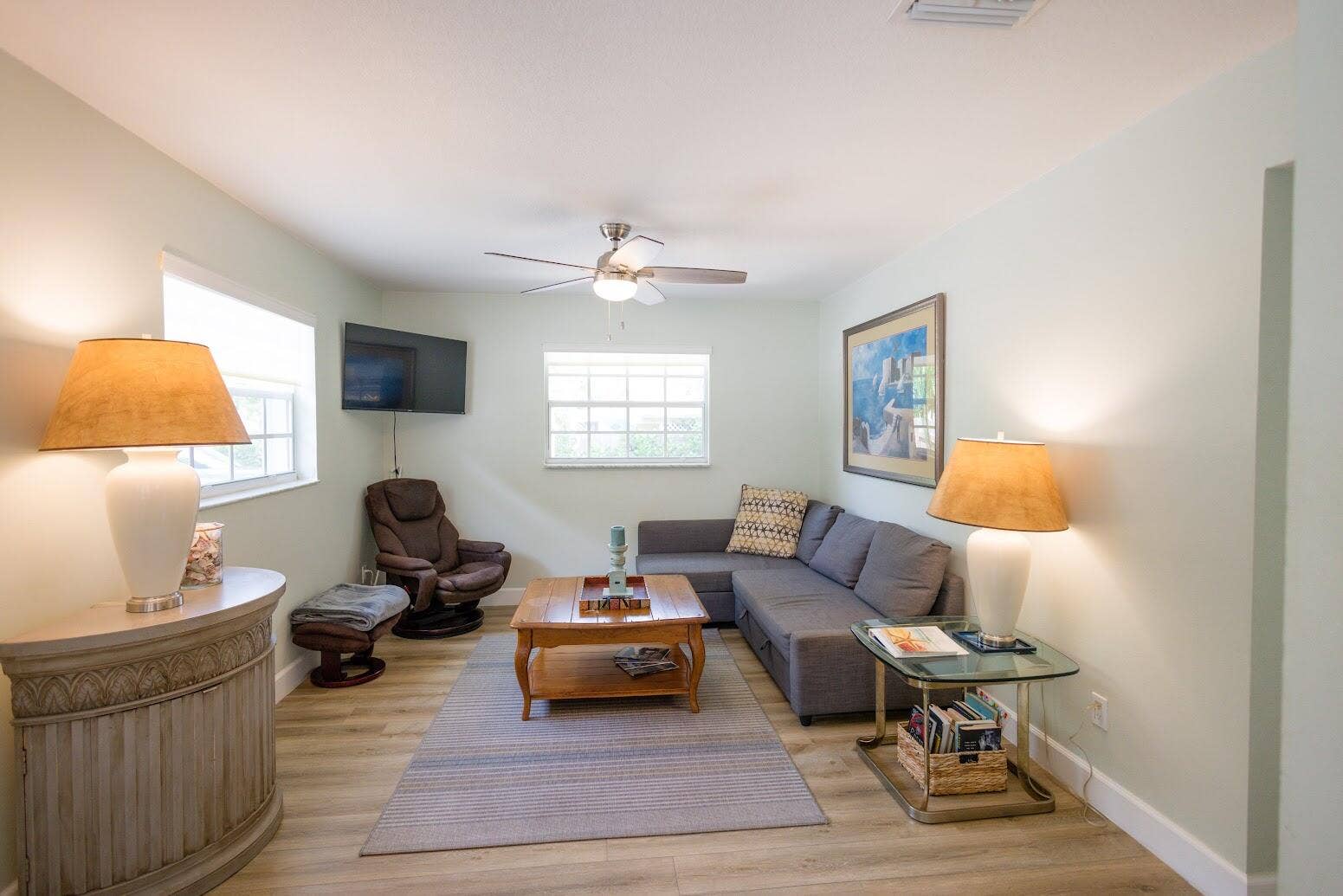 2120-2130 NE Flamingo Terrace, Jensen Beach, FL 34957 image 3 Shelby Overton