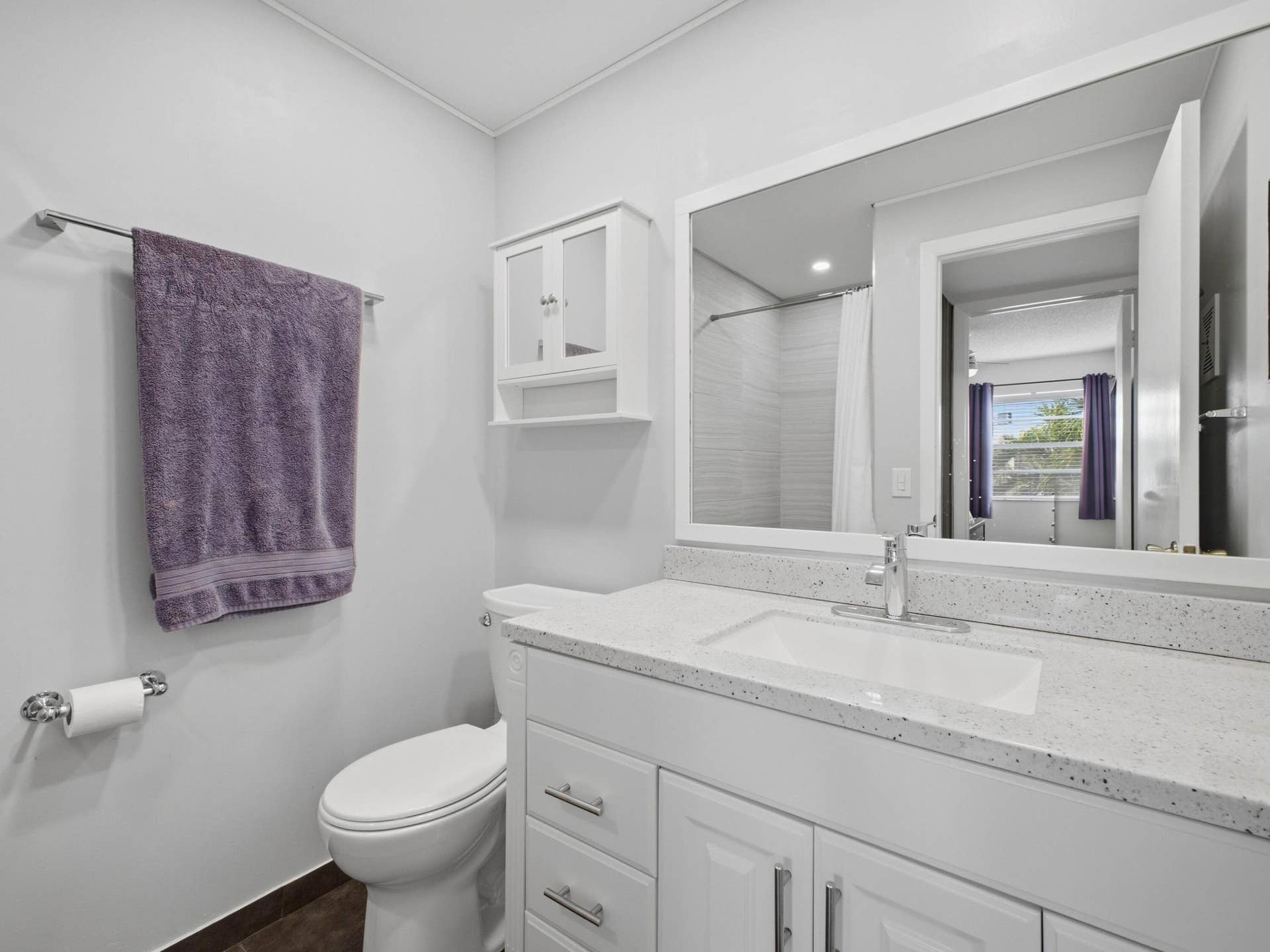 461 CAPRI J, #461, Delray Beach, FL 33484 Bathroom 1 Vanity