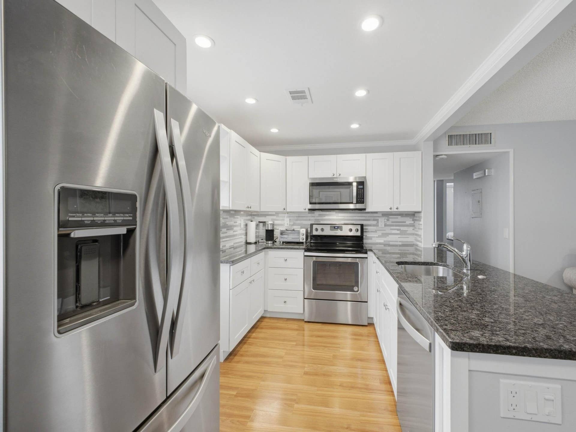 461 CAPRI J, #461, Delray Beach, FL 33484 Kitchen 1