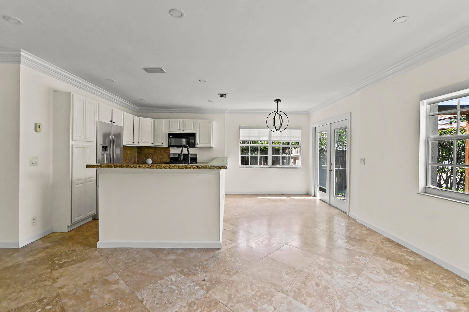 284 Lytton Court, West Palm Beach, FL 33405 07 Dining room 01_final