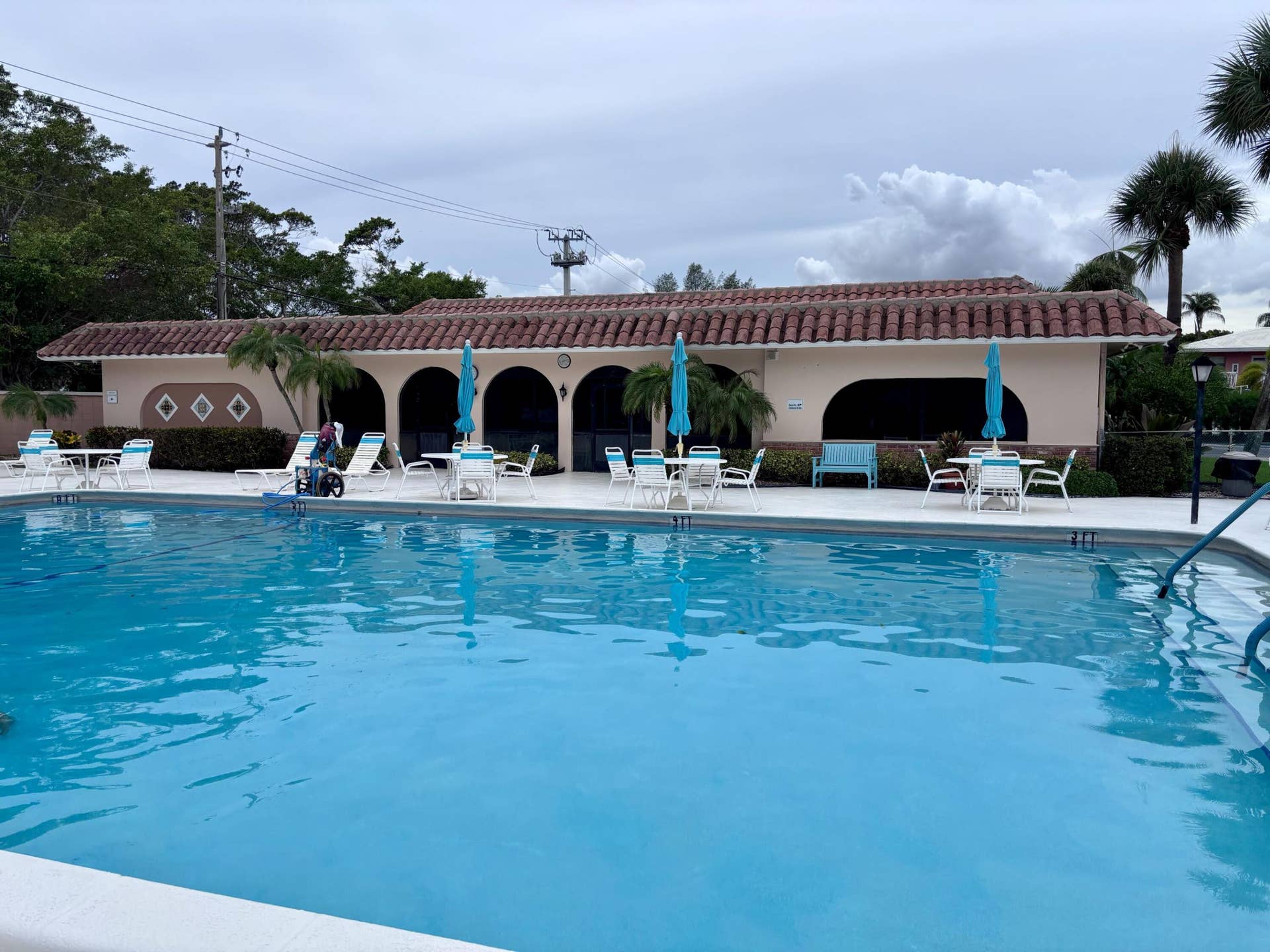 400 NE 20TH Street, #B208, Boca Raton, FL 33431 pool