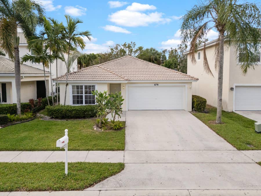 Property photo for 6791 LANTERN KEY Drive, Lake Worth, FL