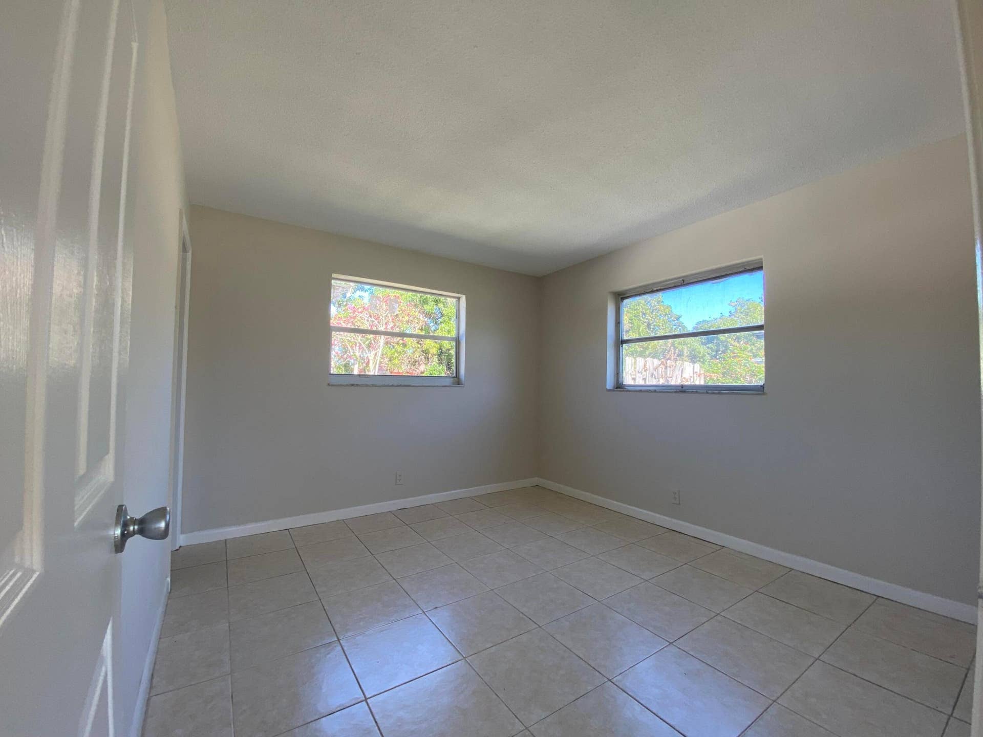 2987 Dolphin Drive, Delray Beach, FL 33445 IMG_2547