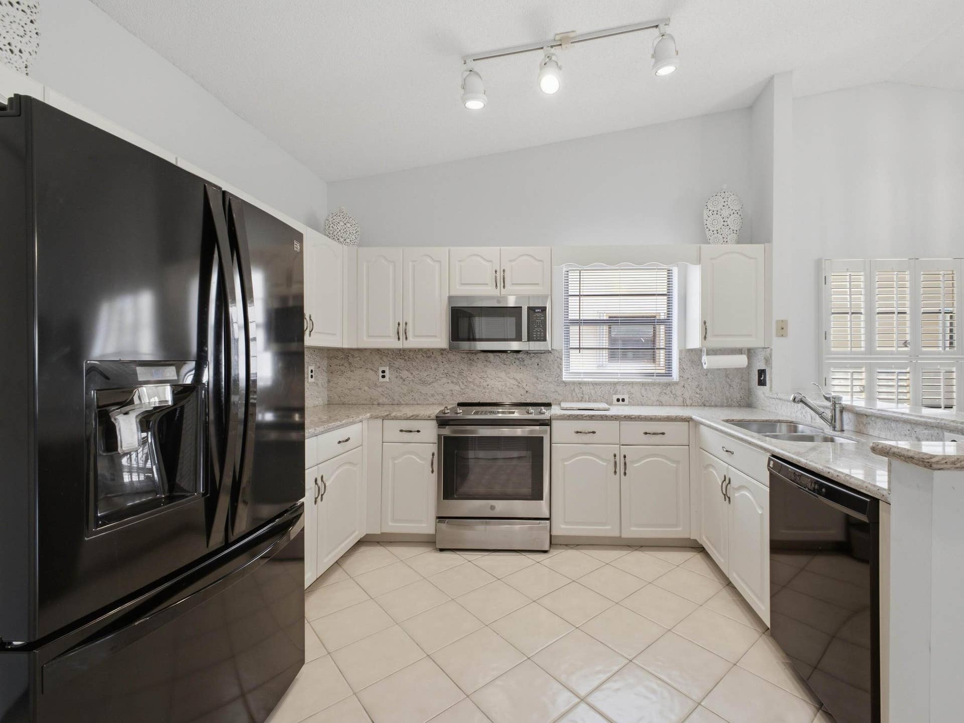 15_Kitchen_