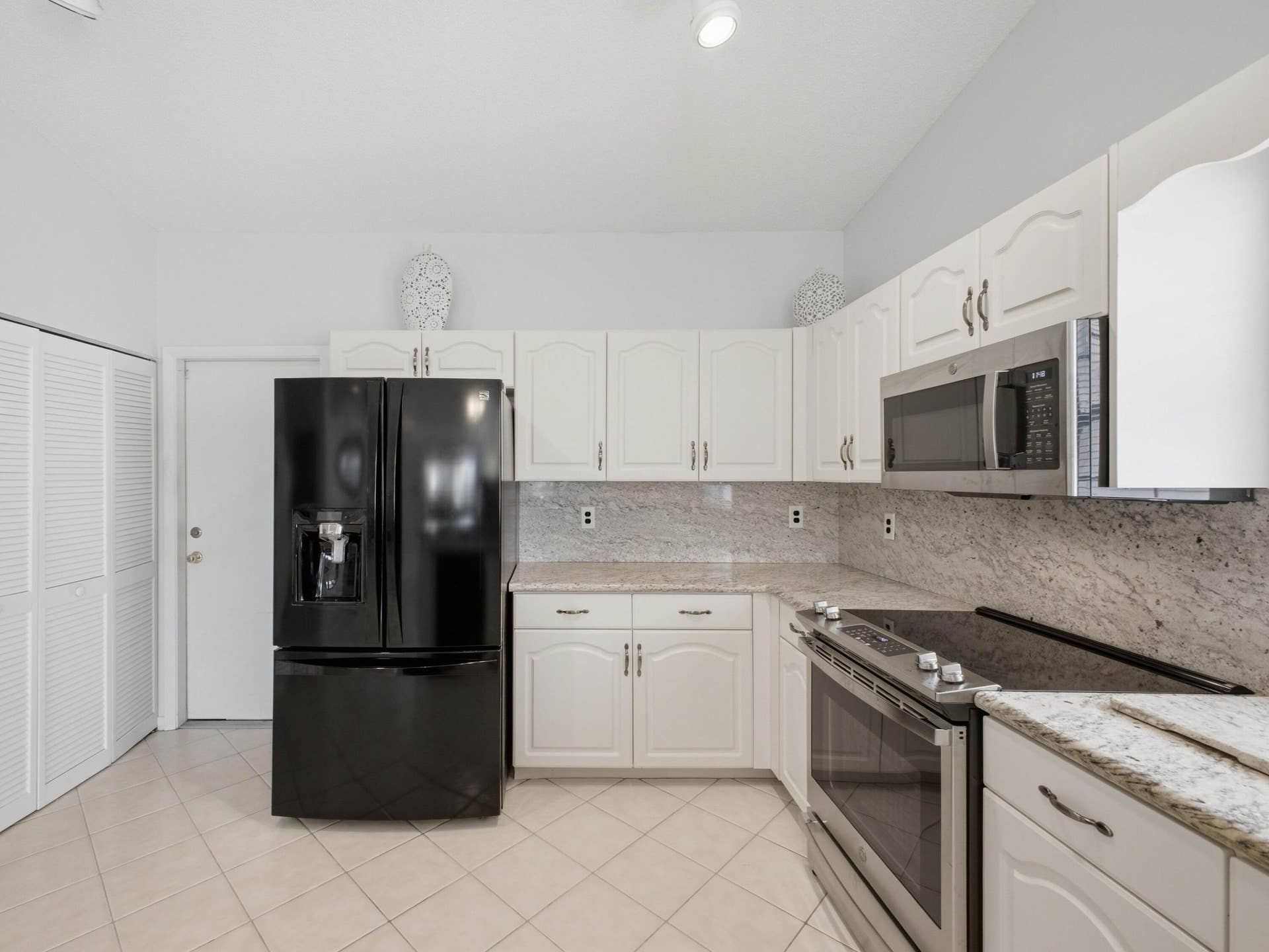 18_Kitchen