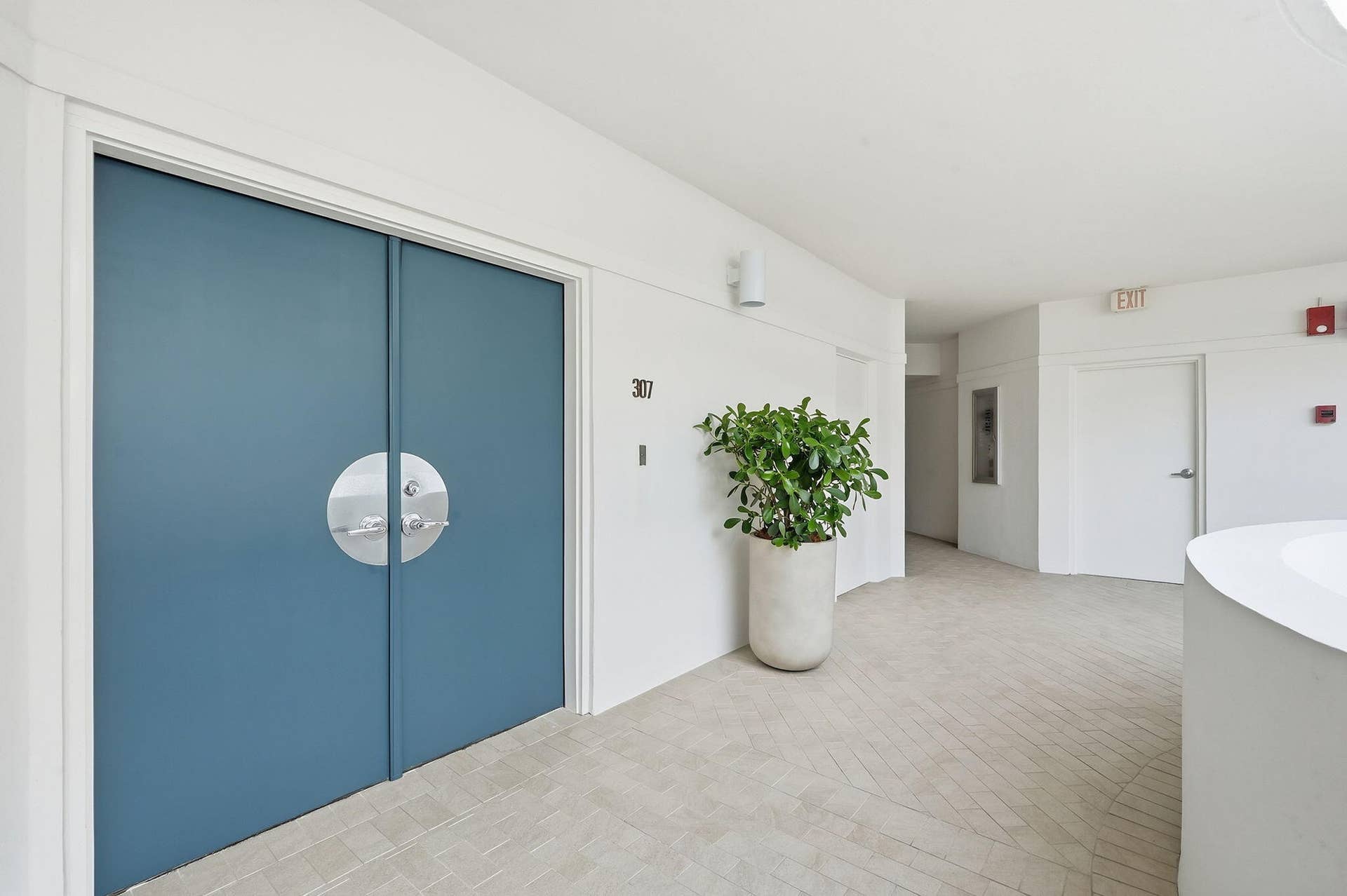 2000 S OCEAN Boulevard, #307N, Palm Beach, FL 33480 42-web-or-mls-2000_S_Ocean_Blvd_Unit_307