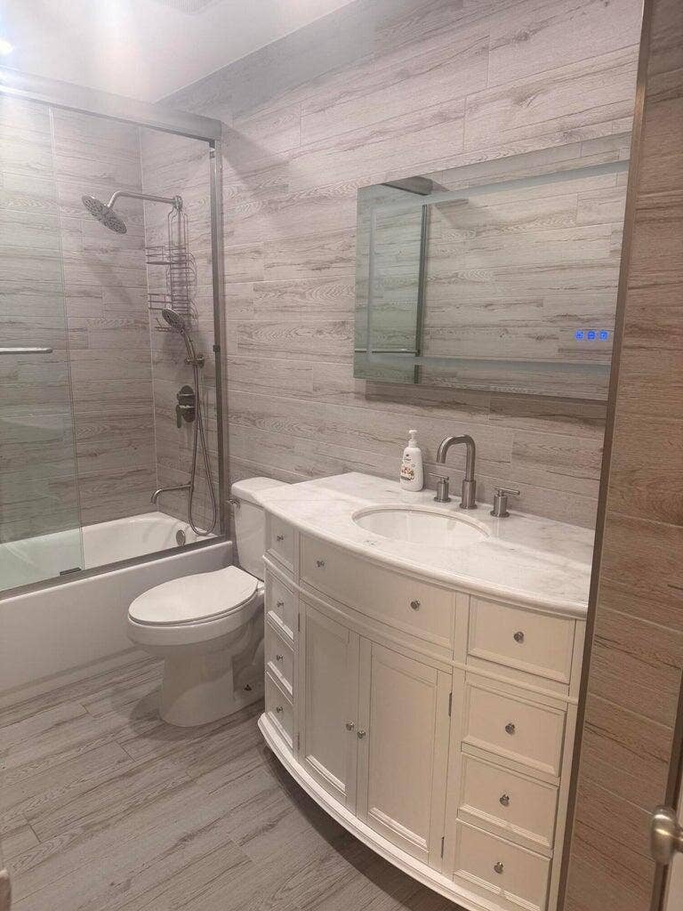 2622 NW 7th Court, #B, Delray Beach, Delray Beach, FL 33445 2nd Bath