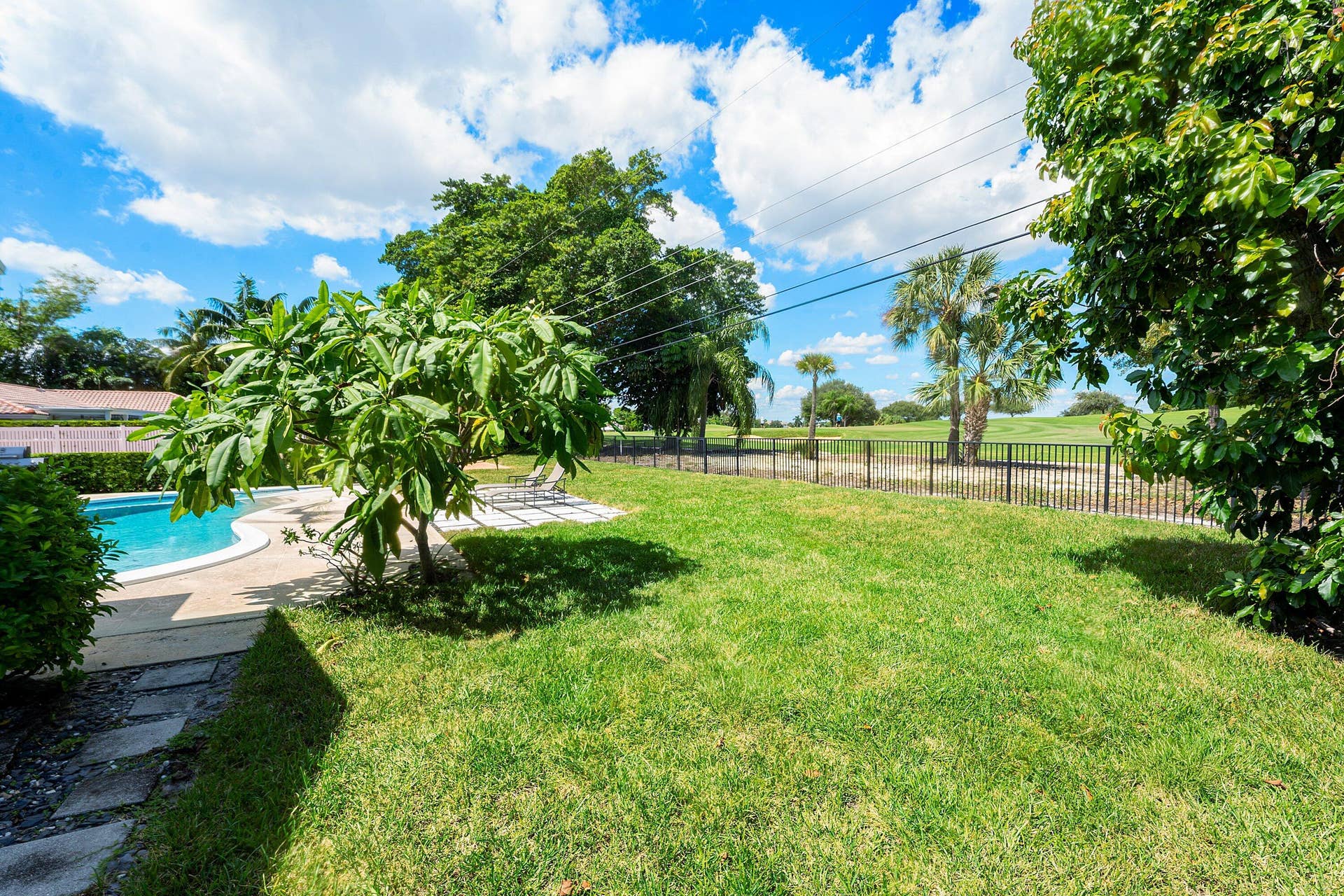 817 Anchorage Drive, North Palm Beach, FL 33408 Backyard