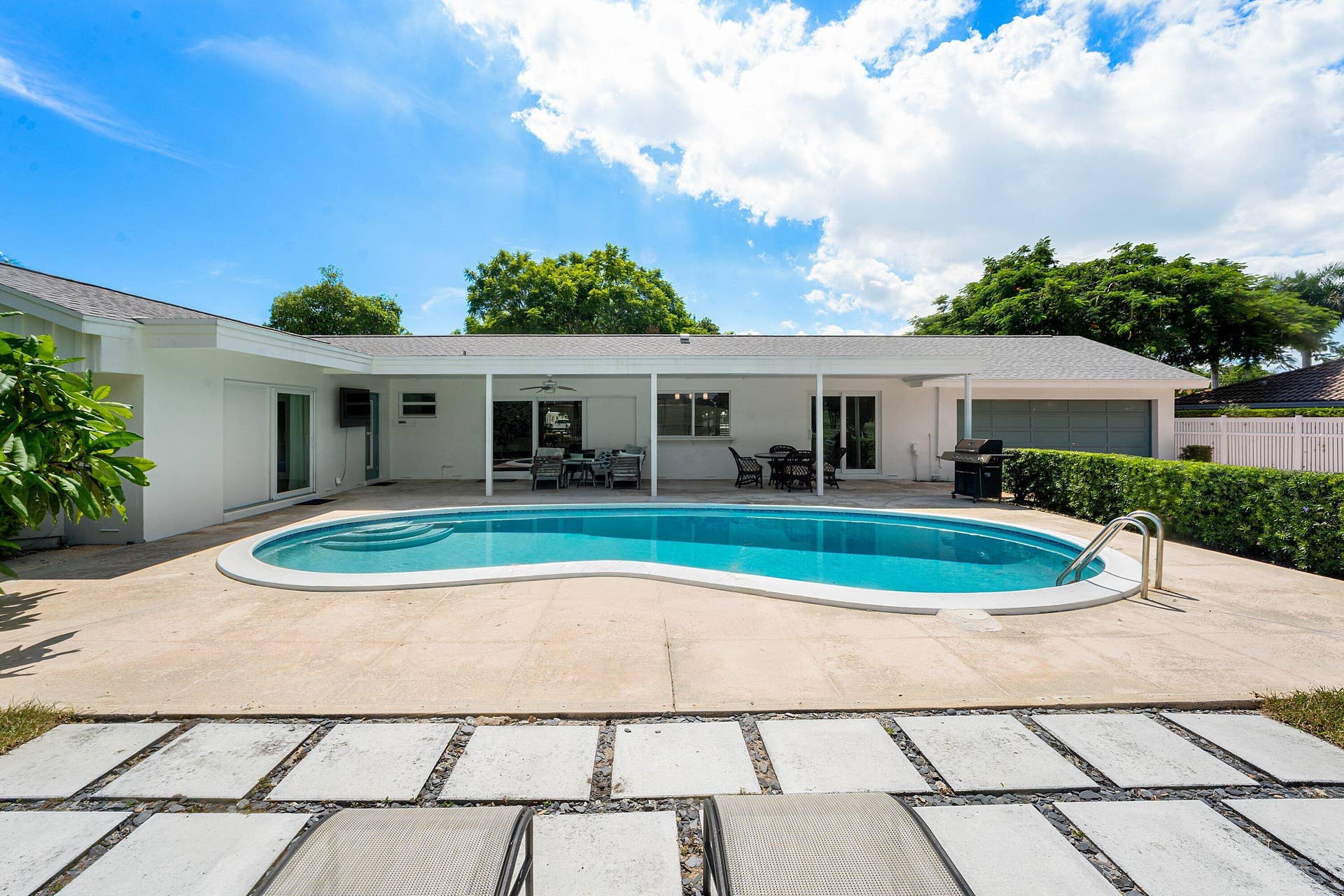817 Anchorage Drive, North Palm Beach, FL 33408 Pool 3