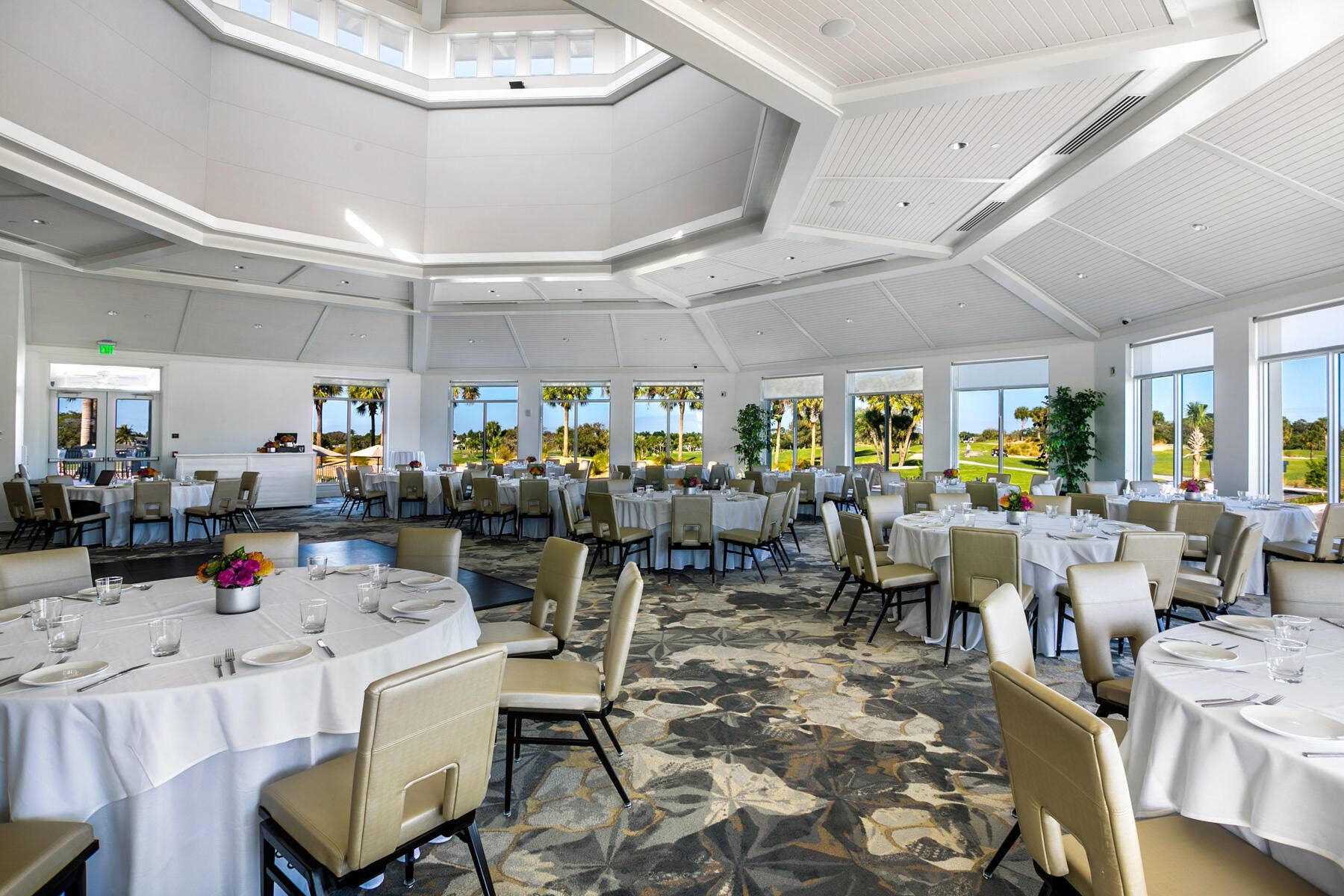 817 Anchorage Drive, North Palm Beach, FL 33408 Banquet Hall