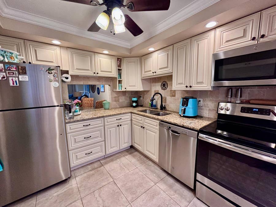 Property photo for 400 NE 20th Street, #B208, Boca Raton, FL