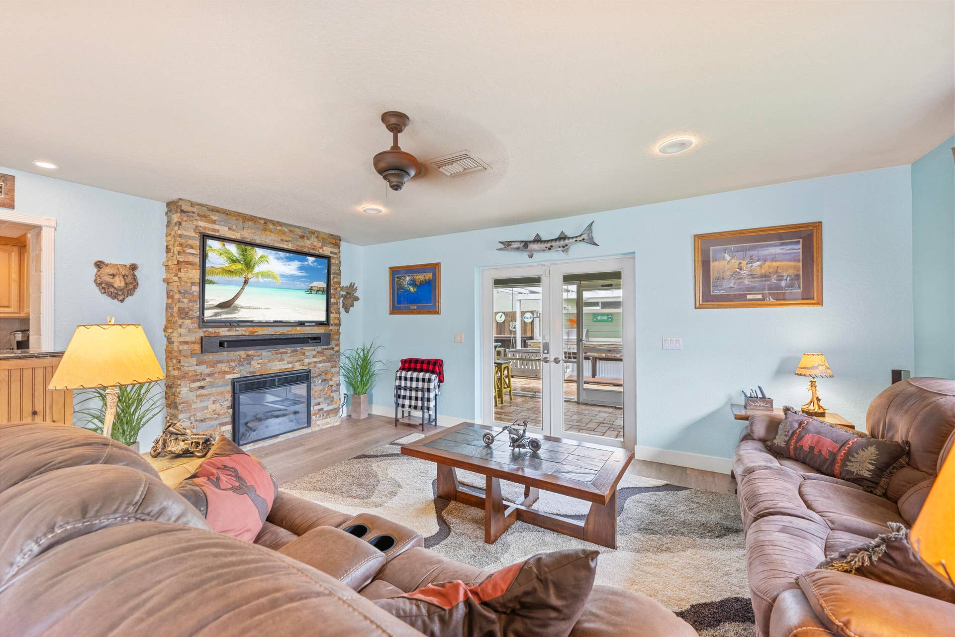 128 BANYAN Circle, Jupiter, FL 33458 _JJL7487
