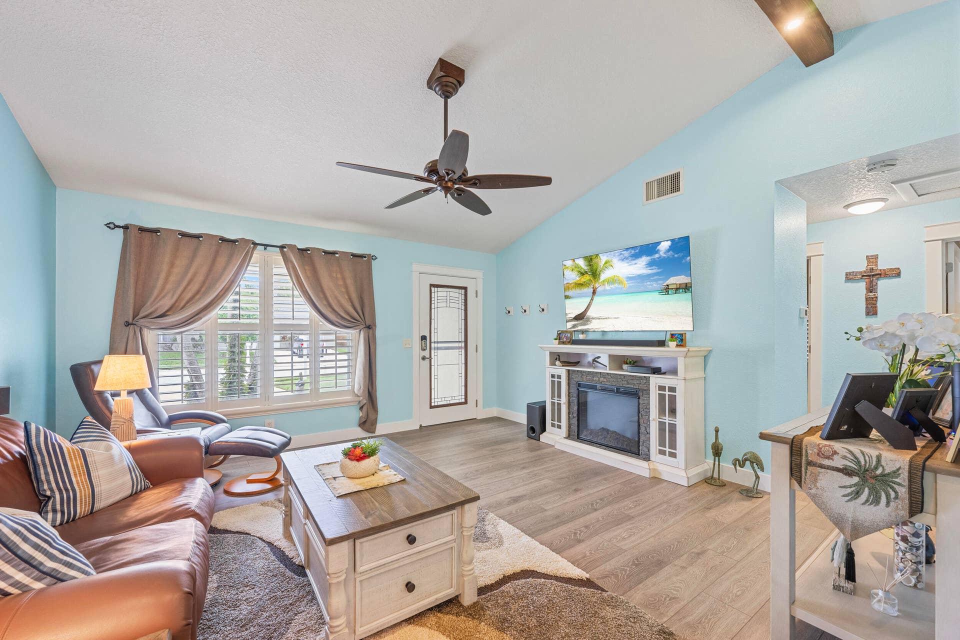 128 BANYAN Circle, Jupiter, FL 33458 _JJL7437