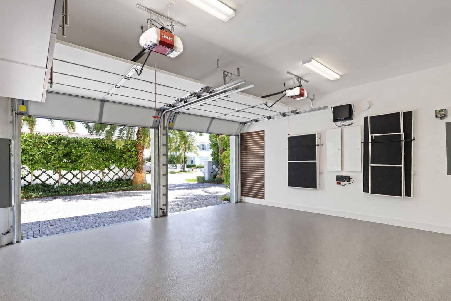 42 - Garage