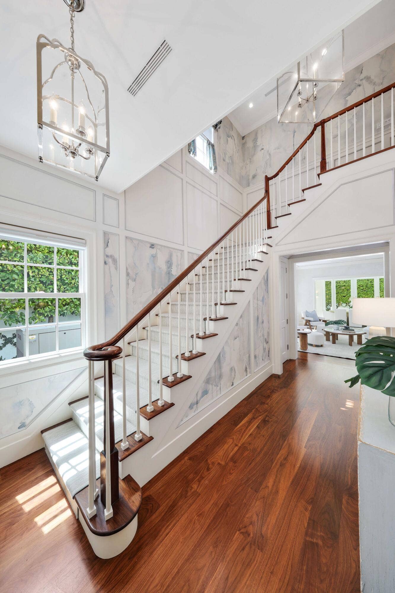 5 - Foyer