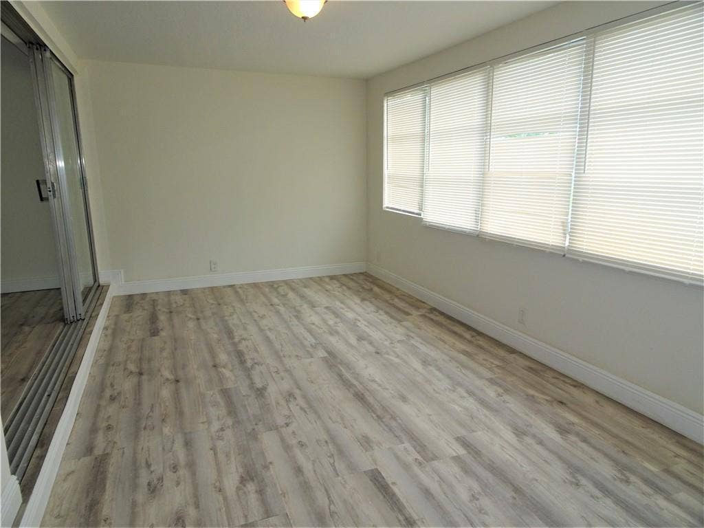 2230 AVENUE H W, Riviera Beach, FL 33404 GetMedia (20)
