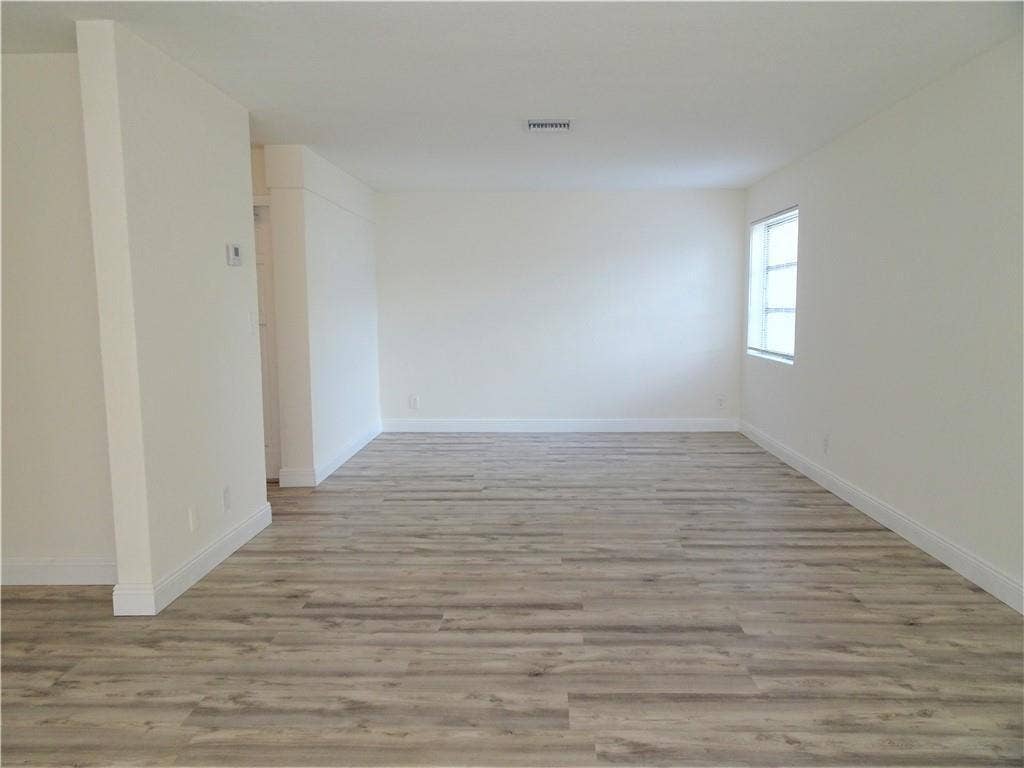 2230 AVENUE H W, Riviera Beach, FL 33404 GetMedia (4)