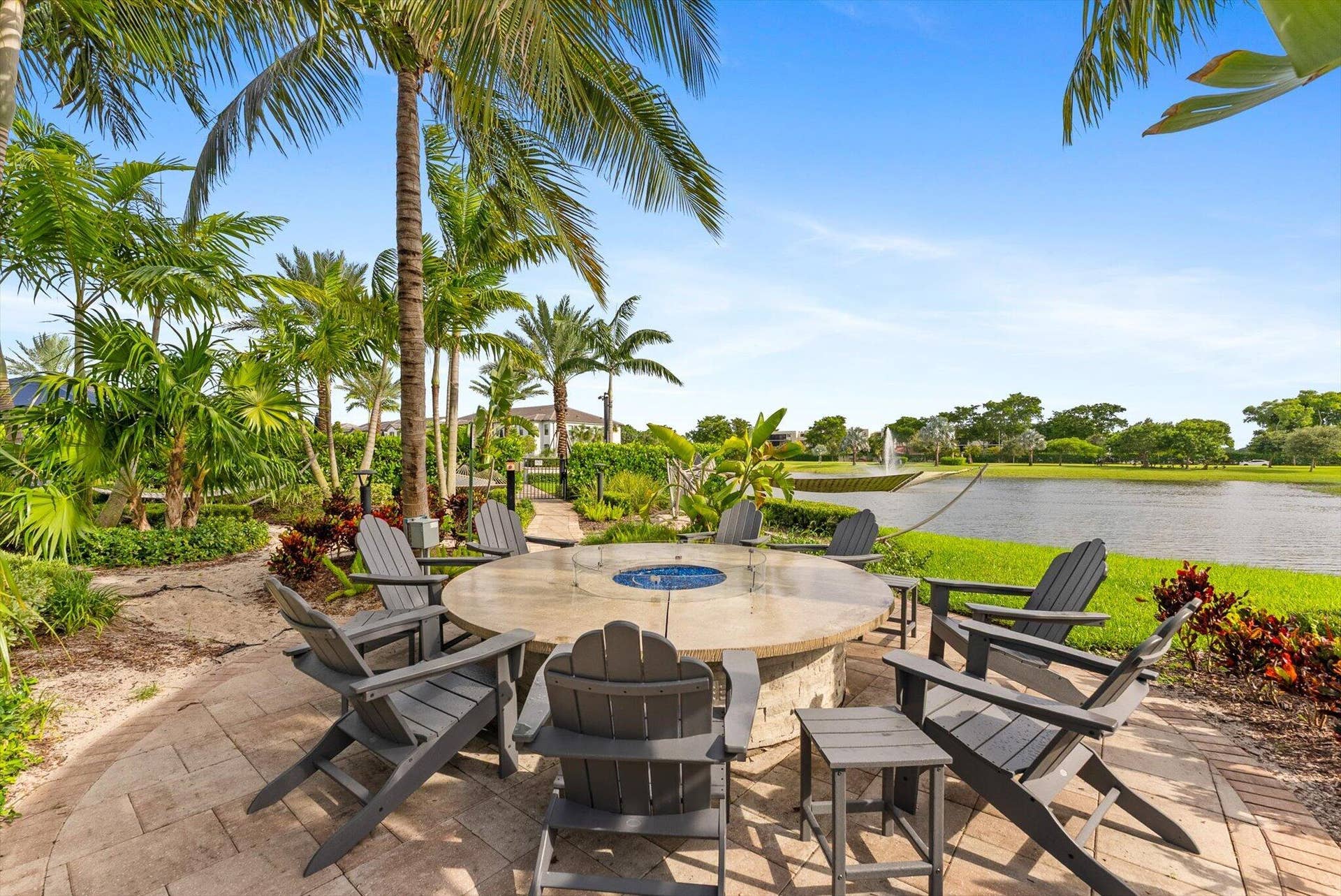 4617 Pinehurst Trail E, Oakland Park, FL 33309 Clubhouse