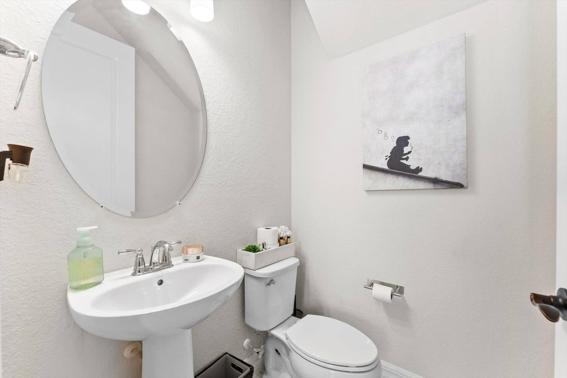 4617 Pinehurst Trail E, Oakland Park, FL 33309 Bathroom