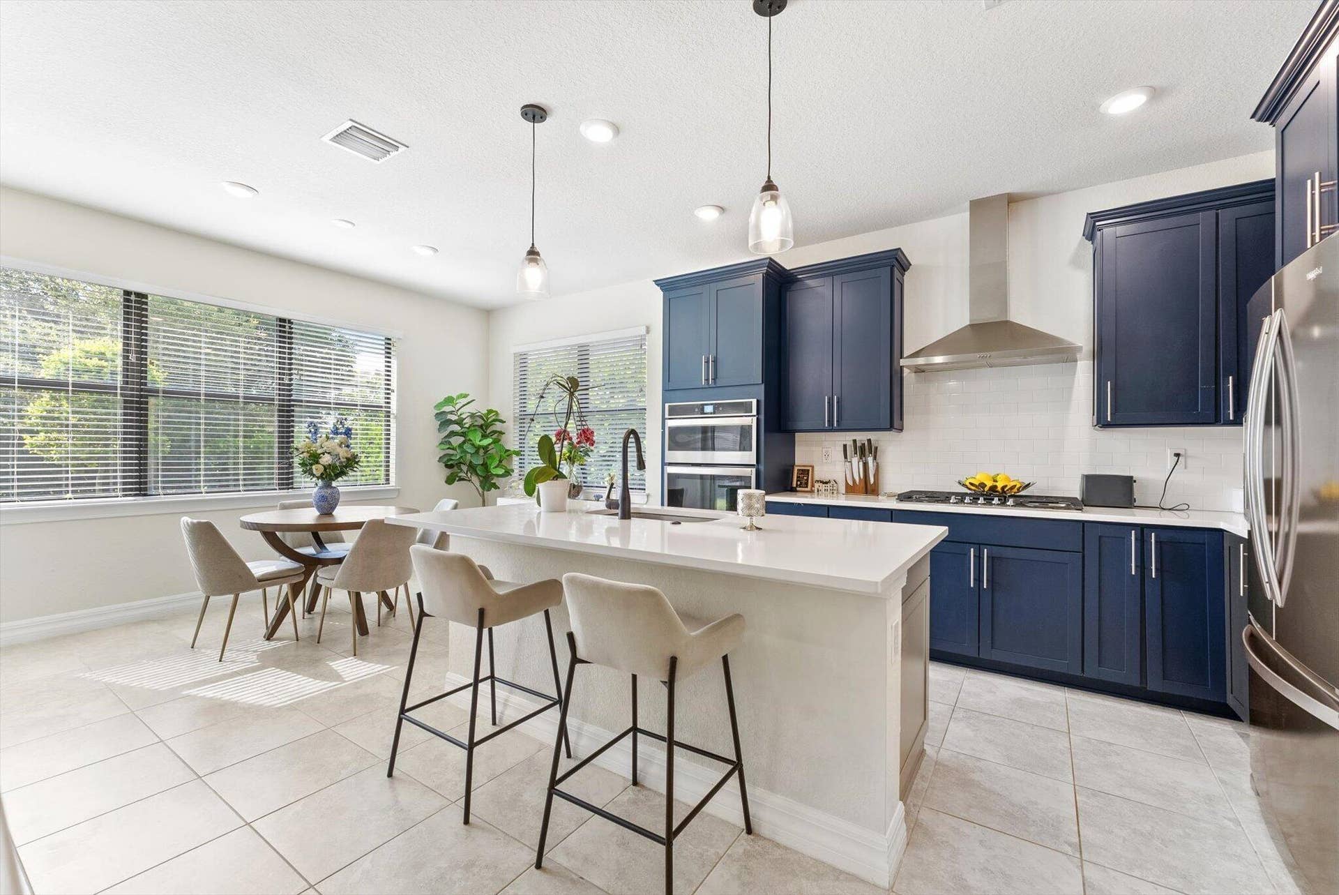 4617 Pinehurst Trail E, Oakland Park, FL 33309 Kitchen