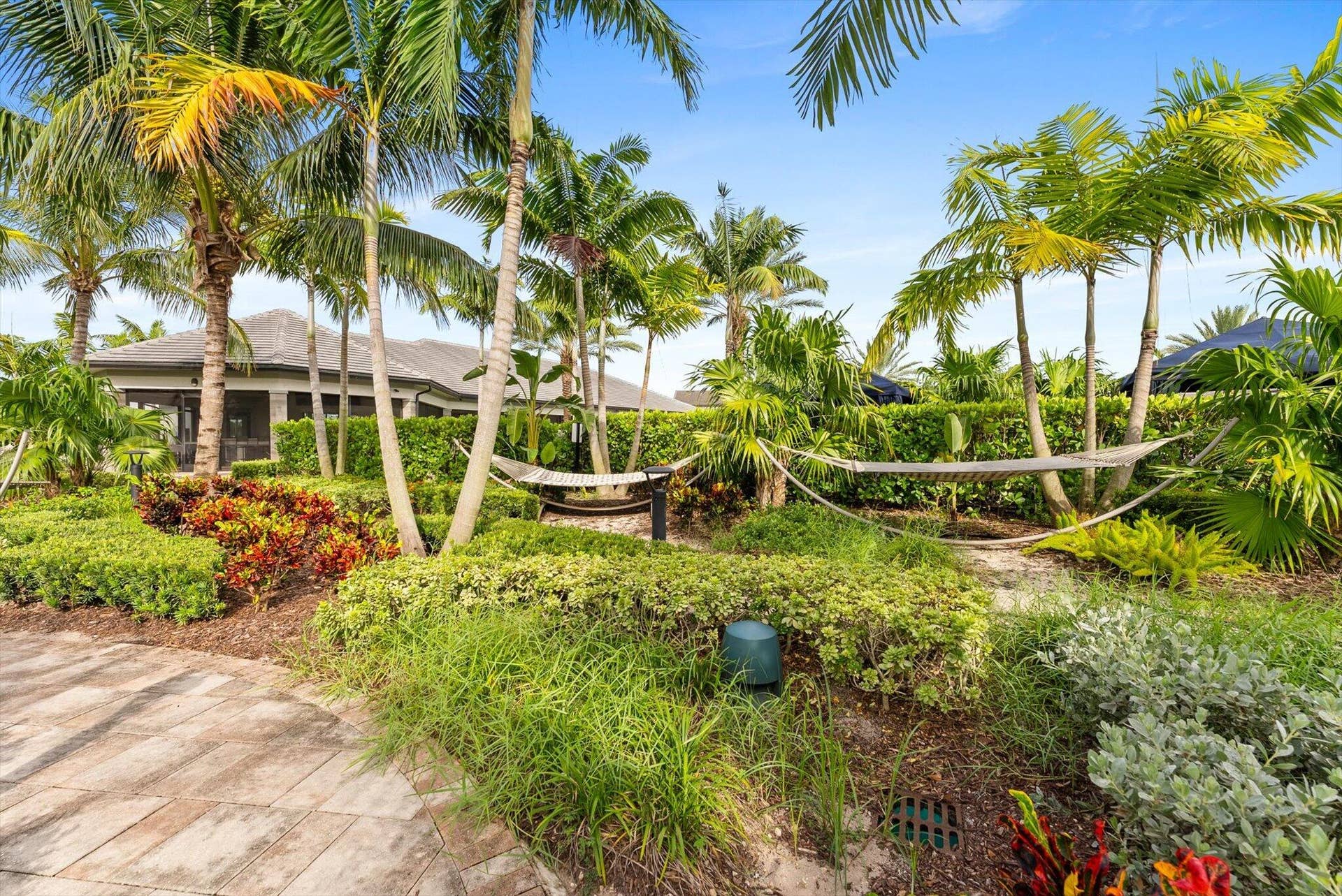 4617 Pinehurst Trail E, Oakland Park, FL 33309 Clubhouse