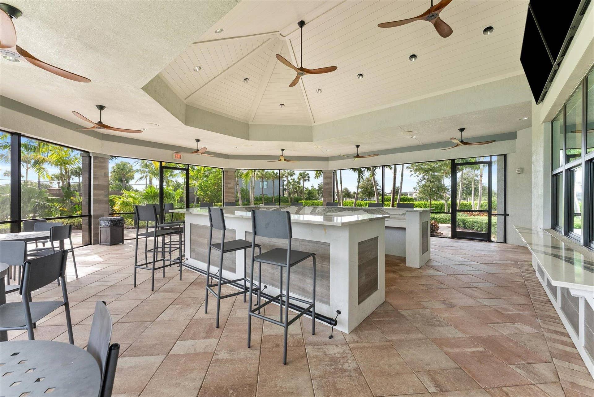 4617 Pinehurst Trail E, Oakland Park, FL 33309 Clubhouse