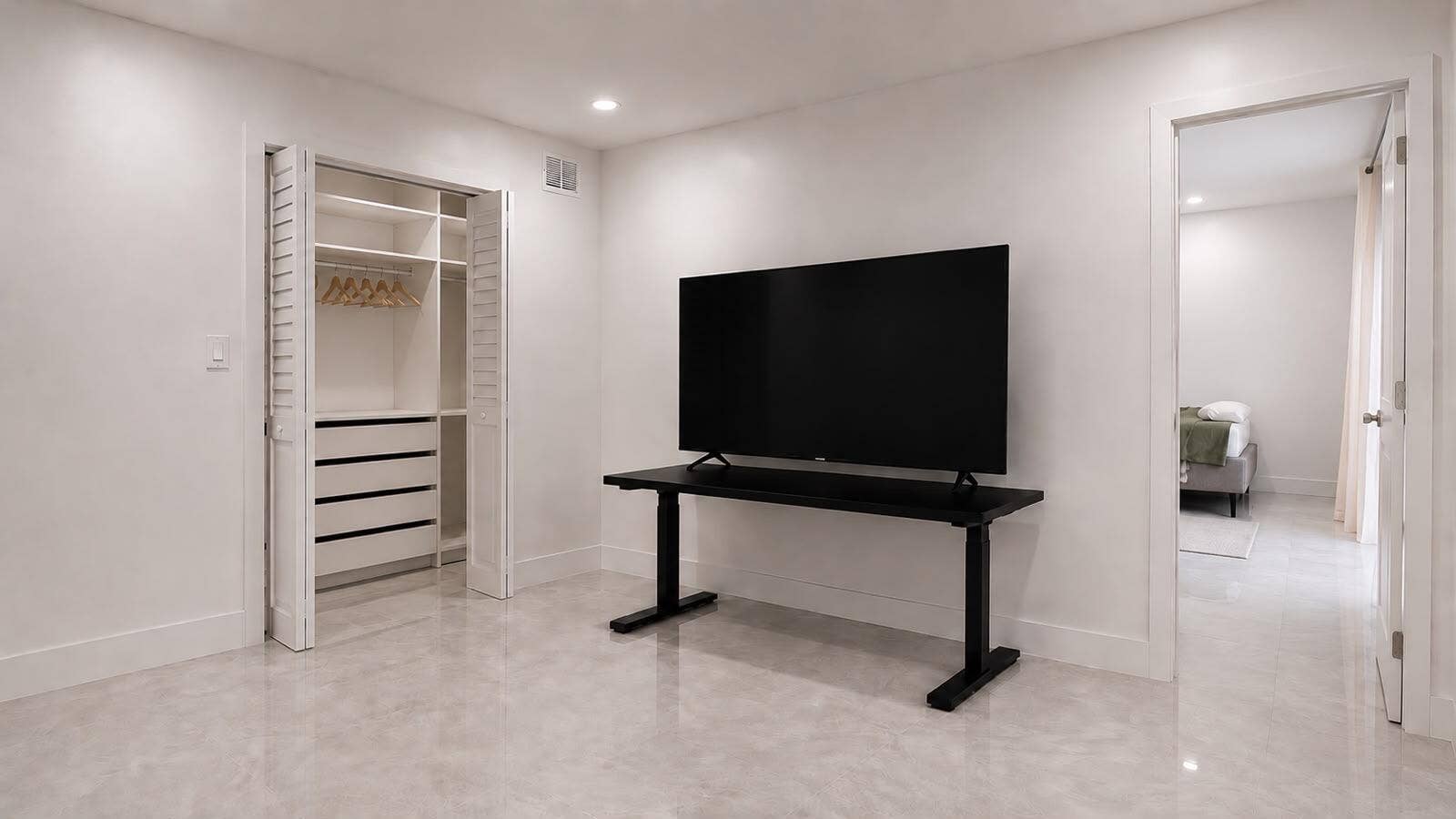 6249 BAY CLUB Drive, #3, Fort Lauderdale, FL 33308 1625e8f5-b0f0-43d3-a77c-352042d59c25