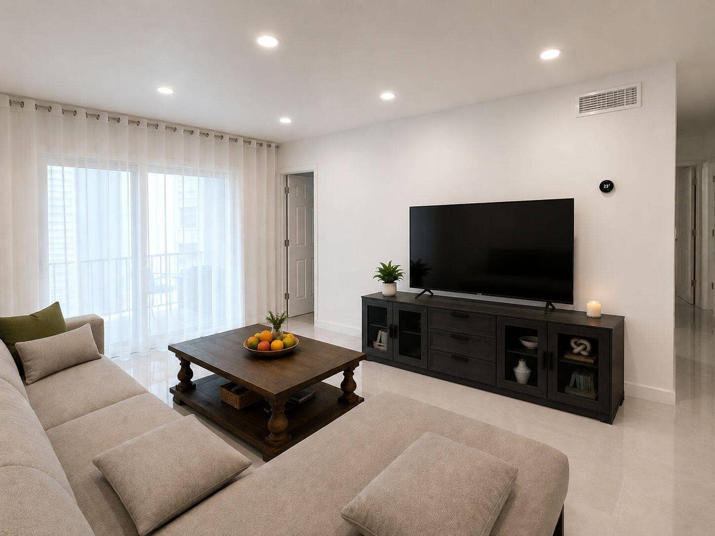 6249 BAY CLUB Drive, #3, Fort Lauderdale, FL 33308 c317e5ec-18d4-40e4-8be7-5a68c8c168e3