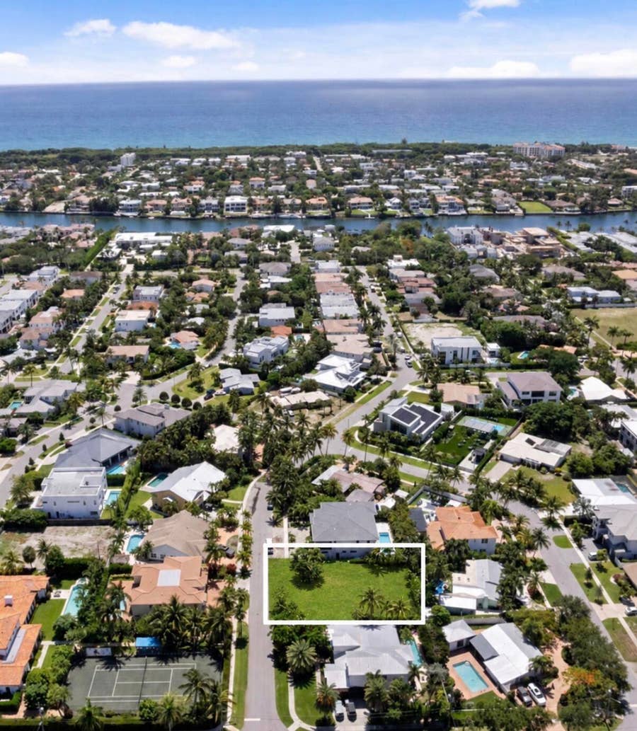 Property photo for 334 NE 4TH Street, Boca Raton, FL