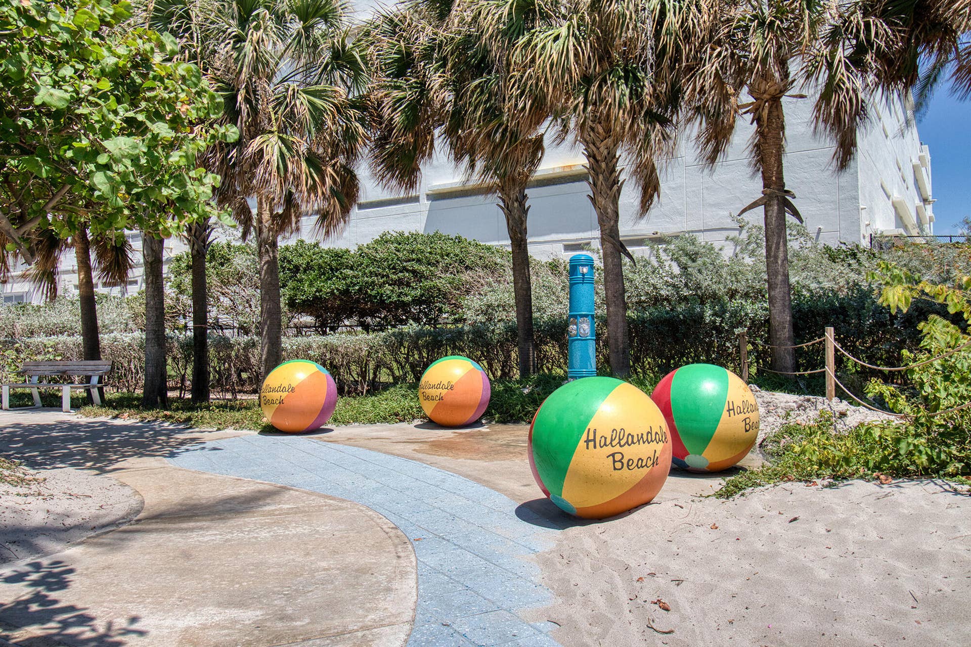 800 PARKVIEW Drive, #826, Hallandale Beach, Hallandale Beach, FL 33009 hdr25-IMG_5859_hdr