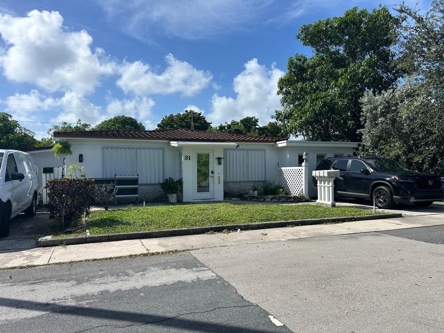 Property photo for 31 SW 10th Street, #2, Dania Beach, FL