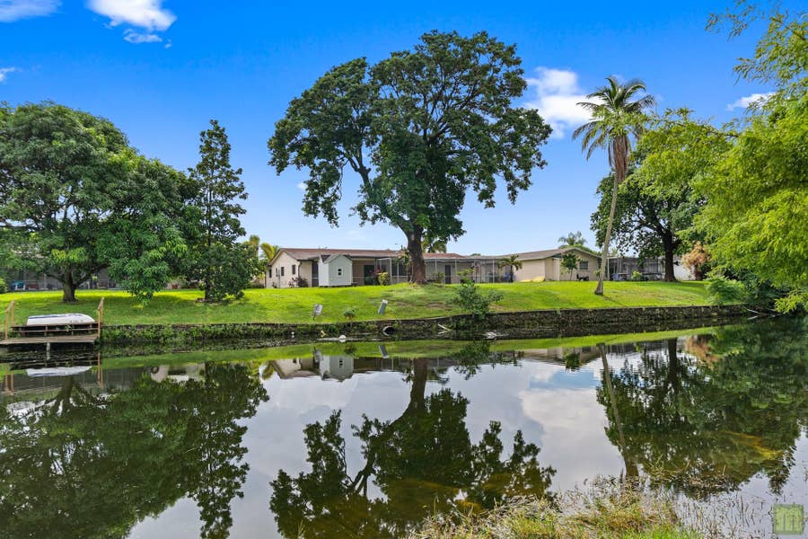Property photo for 821 NW 42ND Avenue, Coconut Creek, FL