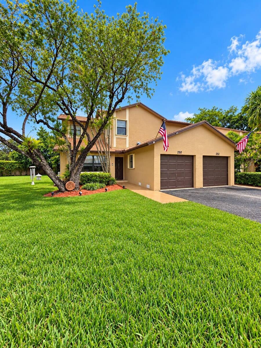 Property photo for 250 LAKESIDE Circle, Sunrise, FL