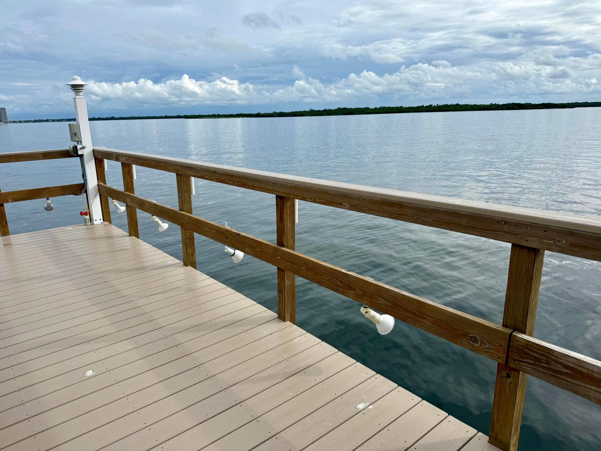 110 Shore Court, #106, North Palm Beach, FL 33408 Dock