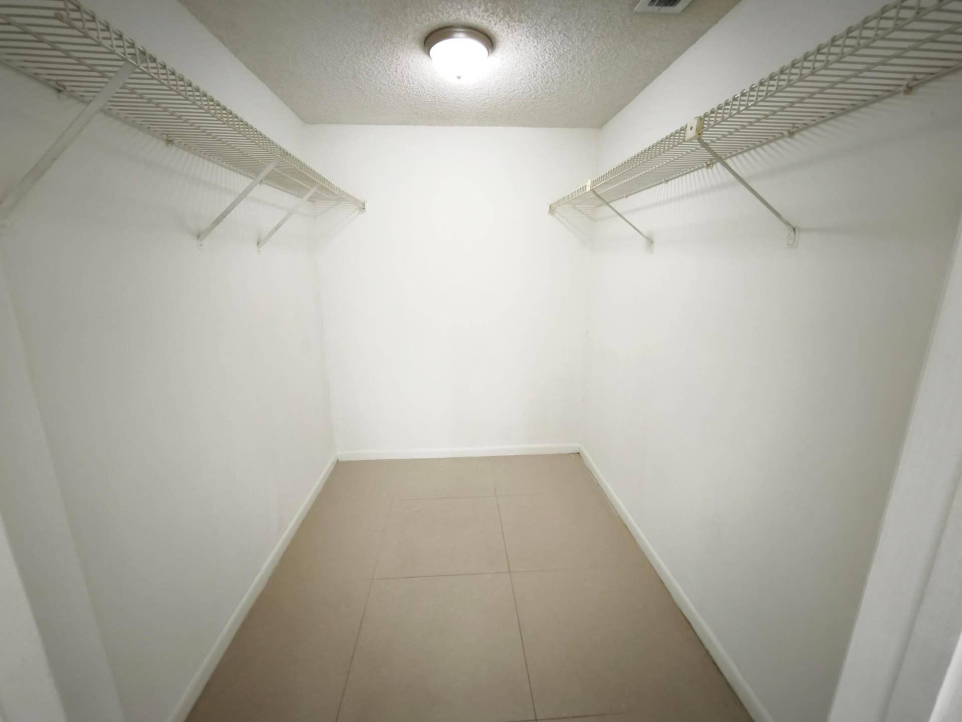 Walk in closet