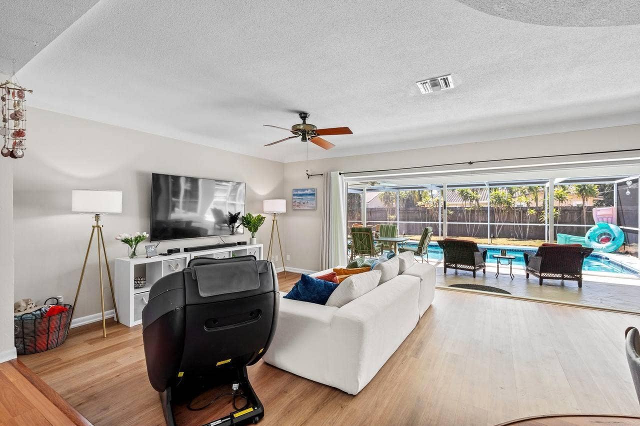 430 NE 43RD Street, Boca Raton, FL 33431 photo_48_2026-09-28_11-37-05
