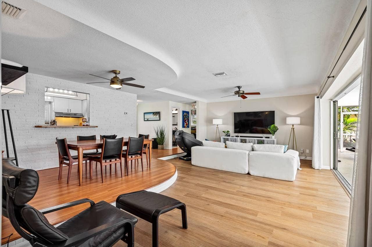 430 NE 43RD Street, Boca Raton, FL 33431 photo_42_2026-09-28_11-37-05