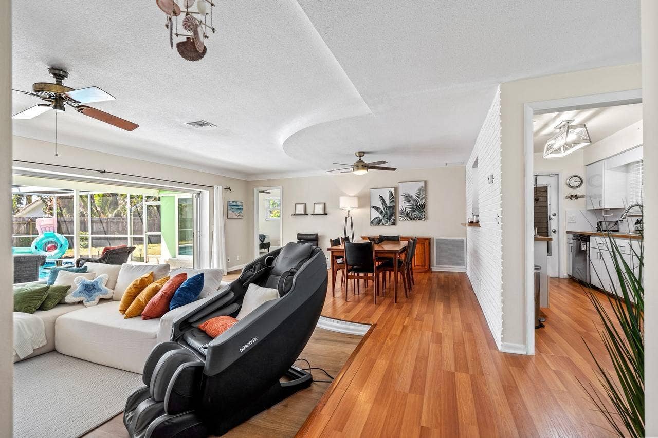 430 NE 43RD Street, Boca Raton, FL 33431 photo_37_2026-09-28_11-37-05
