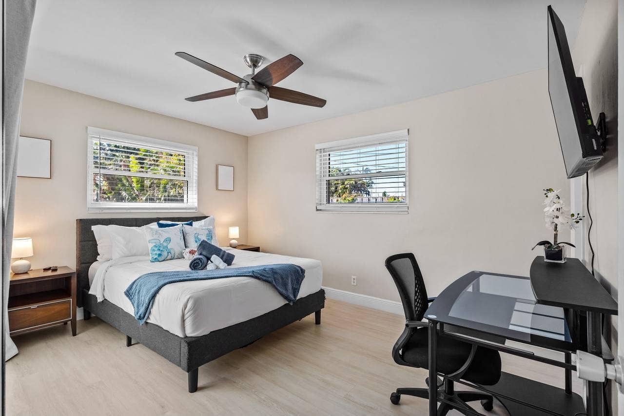 430 NE 43RD Street, Boca Raton, FL 33431 photo_41_2026-09-28_11-37-05